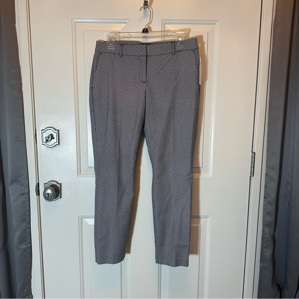 Kenar Women's Gray Patterned Cropped Pants